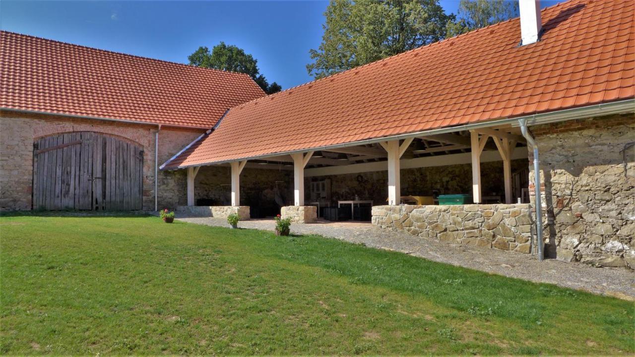 Orechovy Dvur Velke Nepodrice Exterior foto